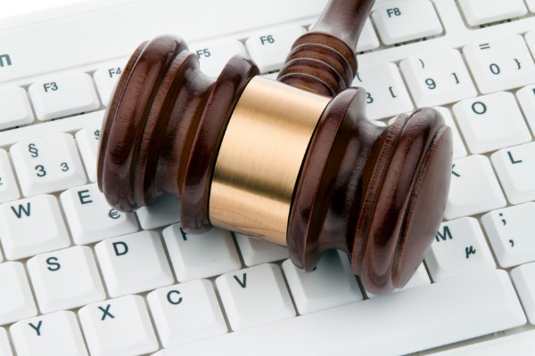 legal issues email marketers should take into consideration